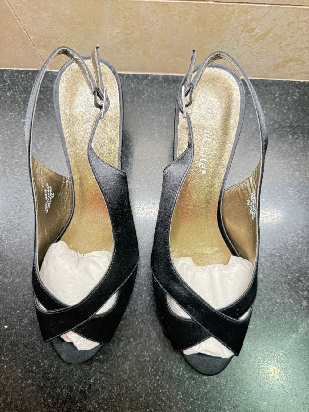 DAVID TATE. BLACK EVENING SLINGBACK PUMPS. SIZE 9M. UNUSED